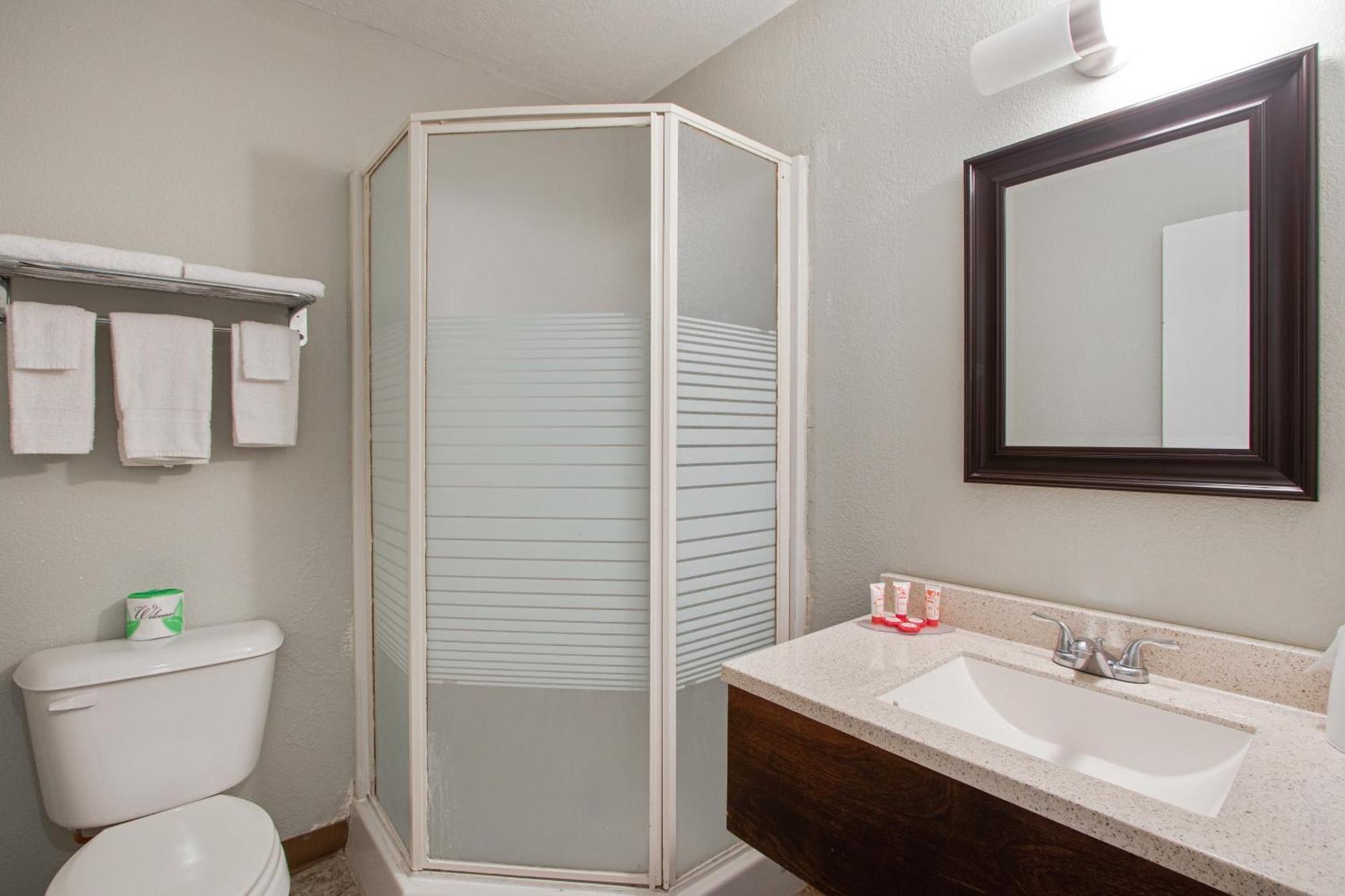 Capital O Hotel Richmond Hill/Savannah Area I-95 Exteriör bild